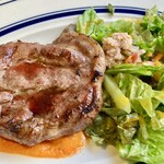 COMEDOR MONRICO - 「大麦三元豚の炭火焼き」   1250円