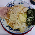 ラーメン内山 - 令和6年8月 営業時間(11:00〜19:00)
みそラーメン 税込500円