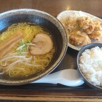 ラーメン工房 ら房 - 