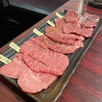 焼肉ギュウミー - 