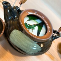 割烹 むら山 - 松茸の土瓶蒸し(松茸と三つ葉のみ)