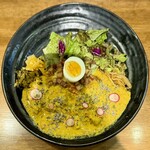 SPICY CURRY 魯珈 - ろかプレート（トウモロコシと帆立の冷製カレー（限定））・ルー増し