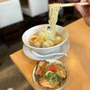 泡系しおとんこつラーメン べらしお 総本店
