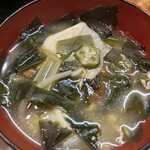 かく山 - 個性的なお味噌汁