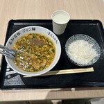 まんしゅう - じゃんめんハーフとごはんセット980円