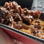 ワタナベ食品 直売店 - 2024/08/20
      牛すじ丼 449円