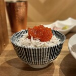 酒肴場 屯 - すじこ外観ヤバうま