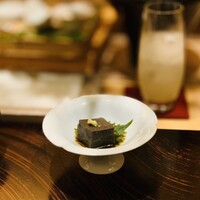 玄水 - ①【先付】
                黒胡麻豆腐