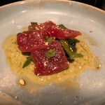 山下食堂 - 鮪とつるむらさきのマリネ　グリーンガスパチョソース（ハーフサイズ）