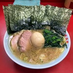末広家 - ラーメン900円。海苔増し150円+＠