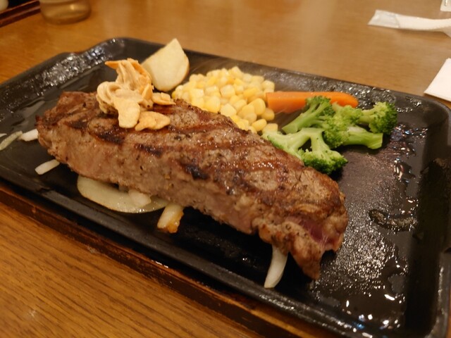 炭焼ステーキ くに 名取店（スミヤキステーキクニ） - 杜せきのした（ステーキ）