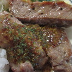 小さな街の食堂 cafe MISTY - 粒マスタードの酸味と、はちみつの甘みが絶妙。