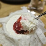 カズノリ イケダ アンディヴィデュエル - 甘酸っぱいベリーのソース