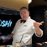 照寿司 - ポーズ