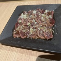 焼肉 黒田 - 漬けレバ刺し