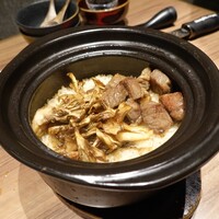 東京焼肉 黒木 - 和牛トリュフ土鍋ご飯
