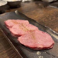 焼肉家 KAZU 別邸 - 