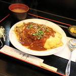 二葉亭 - お肉ごろごろオムライス☆