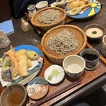 手挽きそば 一心 - おまかせ天ざる(ミニとろろ付き)