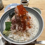 日本橋海鮮丼 つじ半 神楽坂店 - 