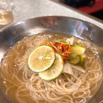 ライブ焼肉 てんぐ - 