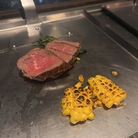 鉄板和食とワイン 萬鉄 - 