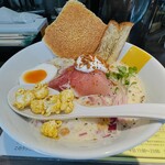 塩生姜らー麺専門店 MANNISH - 