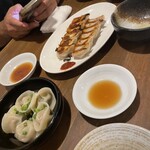 博多骨折り餃子 貴月 - 