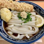梅田 釜たけうどん - 