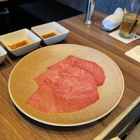 焼肉うしごろ 新宿三丁目店 - 