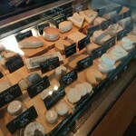 Scarlett Wine Bar & Restaurant - 