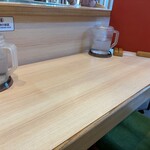 中華そば 深緑 - カウンター席。