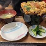 かない亭 - かつ丼　¥1250（税込）