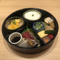 美々卯 本町店 - 