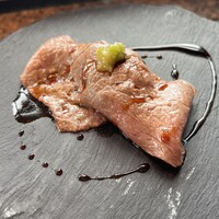 ステーキハウス ミディアムレア - 