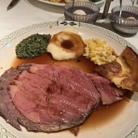 ロウリーズ・ザ・プライムリブ 恵比寿ガーデンプレイス店 - 