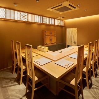 落ち着きのある空間◆“食と時間と人と歓び”を繋ぐお店