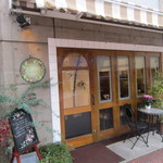 ＩＫＫＯ - お店横の様子