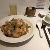 南国酒家 原宿本店 - 五目あんかけやきそば 特別ランチセット
