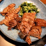 炭焼牛たん 赤兵衛分店 - 厚切牛たん