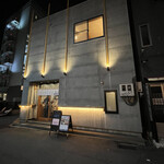 食堂 HEY - 店の雰囲気最高。2階もあるみたい。