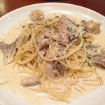 La cucina del Covo - 地鶏とキノコのクリームパスタ