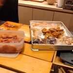 すしやのたい悟 - 仕込み済の貝類