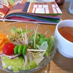 小さな絵本カフェ acero - 