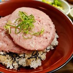 すき家 - 料理写真:まぐろたたき丼(特盛)