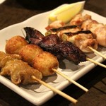 Darumaya - 鶏串焼き５点盛り