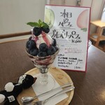 てんとう虫。 - 7月上旬に大粒のブルーベリーパフェをいただきました＼(^^)／