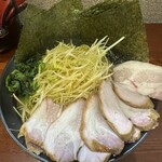 横浜家系らーめん 天王家 寒川総本店 - 