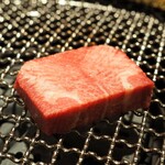 日本焼肉はせ川 別亭 - 究極　神のタン厚切り　塩　山葵