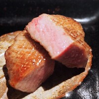 日本焼肉はせ川 別亭 銀座店 - 究極　神のタン厚切り　塩　山葵
